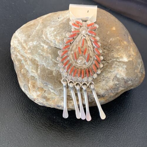 Old Pawn Zuni Multi-Stone Coral Needle Point Pendant Necklace | Sterling Silver | 12556