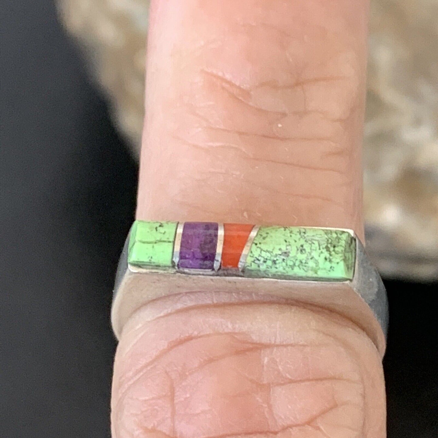 Southwestern Navajo Green Gaspeite Sugilite Red Coral Inlay Ring | Sz 5 | 10998