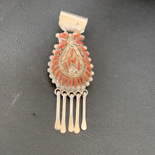 Old Pawn Zuni Multi-Stone Coral Needle Point Pendant Necklace | Sterling Silver | 12556