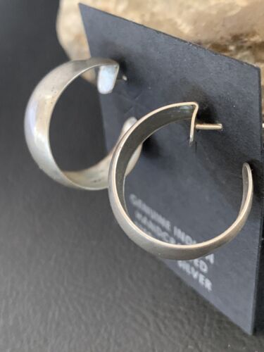 Old Pawn Women's Sterling Silver Hoop Stud Earrings | 1" | 13007