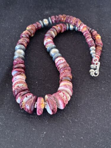 Purple Spiny Oyster Pendant with Sterling Silver Navajo Pearls Necklace | Graduated | Authentic Native American | 17" | 13812