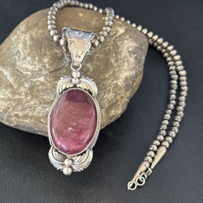 Navajo Purple Spiny Oyster Pendant Necklace | Sterling Silver | Authentic Native American Handmade | 14664