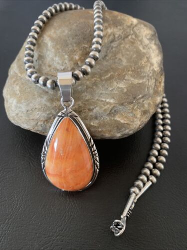 Navajo Men's Orange Spiny Oyster Pendant Necklace | Sterling Silver | Authentic Native American Handmade | 01760