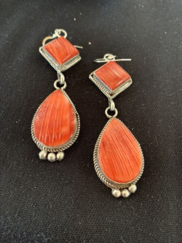 Navajo Red Spiny Oyster Dangle Earrings | Sterling Silver | Authentic Native American Handmade | 203