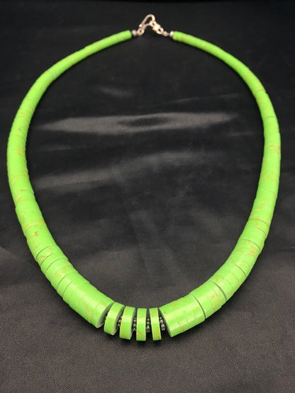 Native American Stabilized Gaspeite Graduated Necklace | Sterling Silver | 20" | 1738