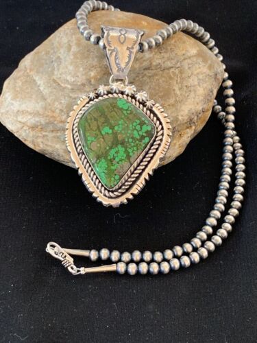 Navajo Pearls Necklace with Green Spiderweb Turquoise Pendant | Sterling Silver | Native American Handmade | 2984