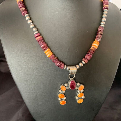 Navajo Sterling Silver Necklace | Purple Spiny Oyster Cluster Naja Pendant | 13146 - Masha USA