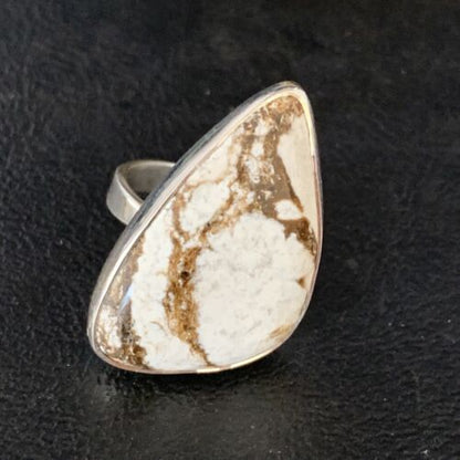 Native American Women's Wild Horse Turquoise Ring | Sz 8 | Sterling Silver | 14031