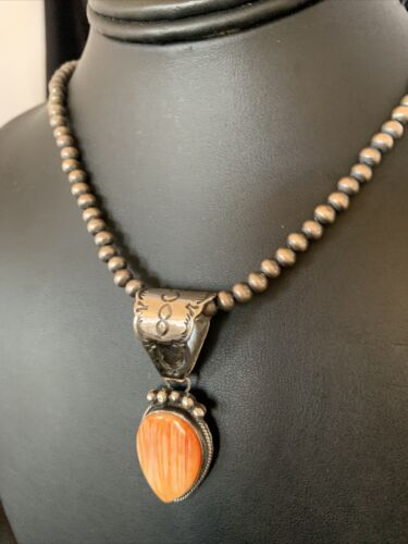 Navajo Orange Spiny Oyster Pendant Necklace | Sterling Silver | Authentic Native American Handmade | 13080