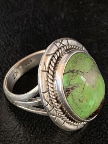 Native American Green Gaspeite Ring | Navajo Sterling Silver | Sz 8.5 | 13779