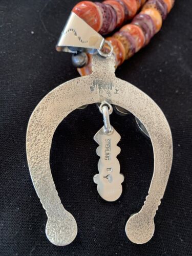 Navajo Pearls Necklace with Orange Spiny Oyster Naja Pendant | Sterling Silver | 01185