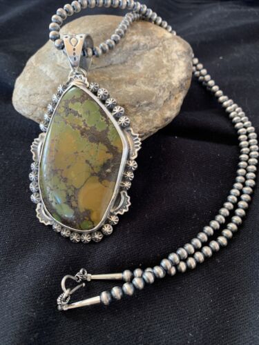 Navajo Green Kingman Turquoise Pendant Necklace | Sterling Silver | Authentic Native American Handmade | 1311