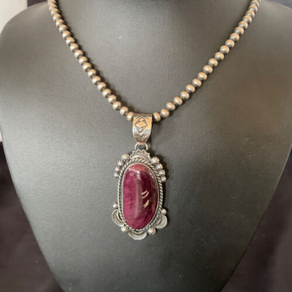 Navajo Purple Spiny Oyster Pendant Necklace | Sterling Silver | Authentic Native American Handmade | 11304