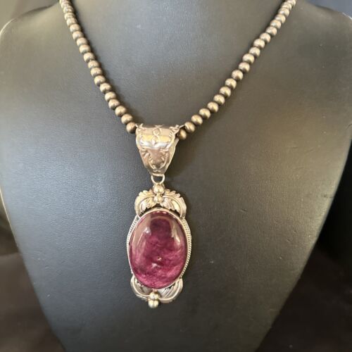Navajo Purple Spiny Oyster Pendant Necklace | Sterling Silver | Authentic Native American Handmade | 14664