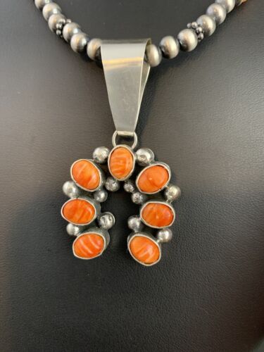Navajo Pearls Sterling Necklace | Orange Spiny Oyster Cluster Naja Pendant | Native American 21" | 00189