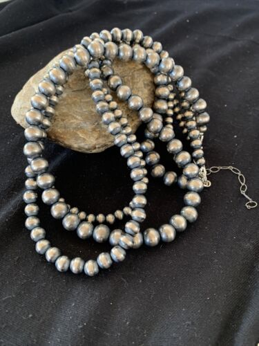 Navajo Sterling Silver 3-Strand Necklace | 6, 8, 10mm | 21" | 93921 - Masha USA