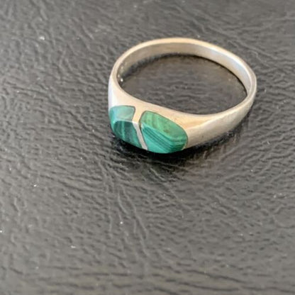 Native American Old Pawn Navajo Green Malachite Ring | Sterling Silver | Sz 5.5 | 10872