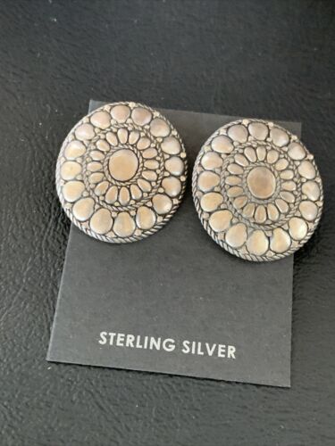 Old Pawn Women's Southwestern Sterling Silver Oval Stud Earrings | 1" | 13000