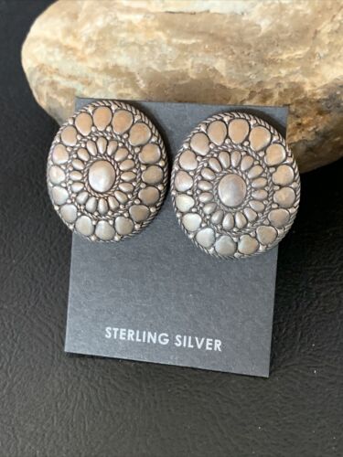 Old Pawn Women's Southwestern Sterling Silver Oval Stud Earrings | 1" | 13000