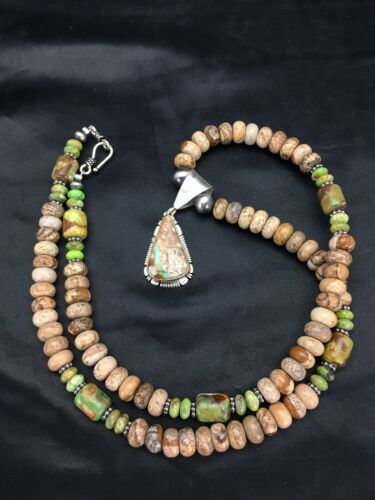 Navajo Green Turquoise Necklace | Sterling Silver | Authentic Native American Handmade | 2612
