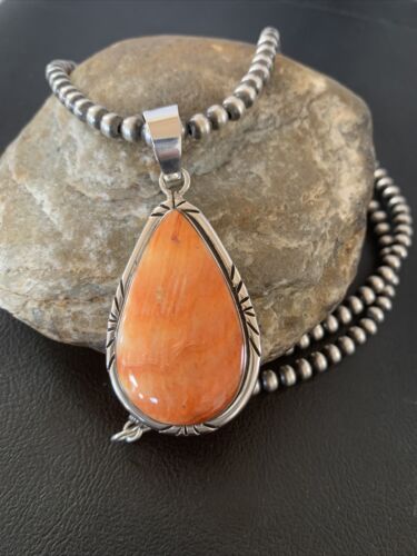 Navajo Men's Orange Spiny Oyster Pendant Necklace | Sterling Silver | Authentic Native American Handmade | 01760