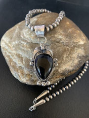 Native American Men's Navajo Pearls Necklace Pendant | Sterling Silver Black Onyx | 13099
