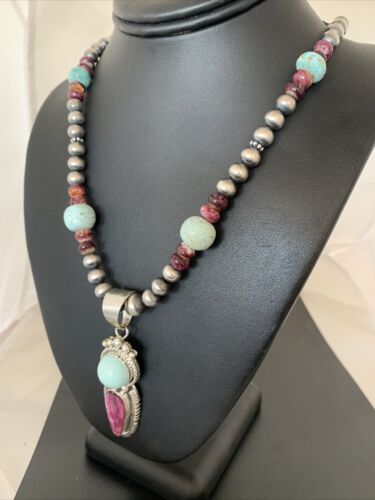 Navajo Pearls Turquoise Spiny Oyster Pendant Necklace | Sterling Silver | Native American Handmade | 1688