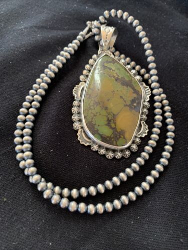 Navajo Green Kingman Turquoise Pendant Necklace | Sterling Silver | Authentic Native American Handmade | 1311