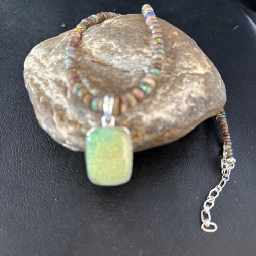 Southwestern Women's Green Opal Pendant Necklace | Sterling Silver | 17" | 14424