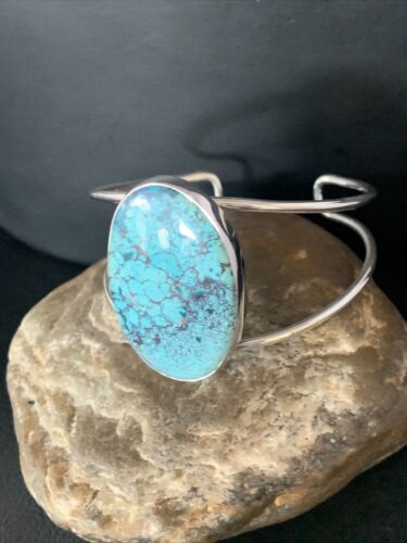 Women's Sterling Silver Blue Kingman Turquoise Cuff Bracelet | Authentic Native American Handmade | 14066
