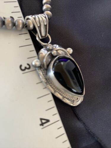 Native American Men's Navajo Pearls Necklace Pendant | Sterling Silver Black Onyx | 13097