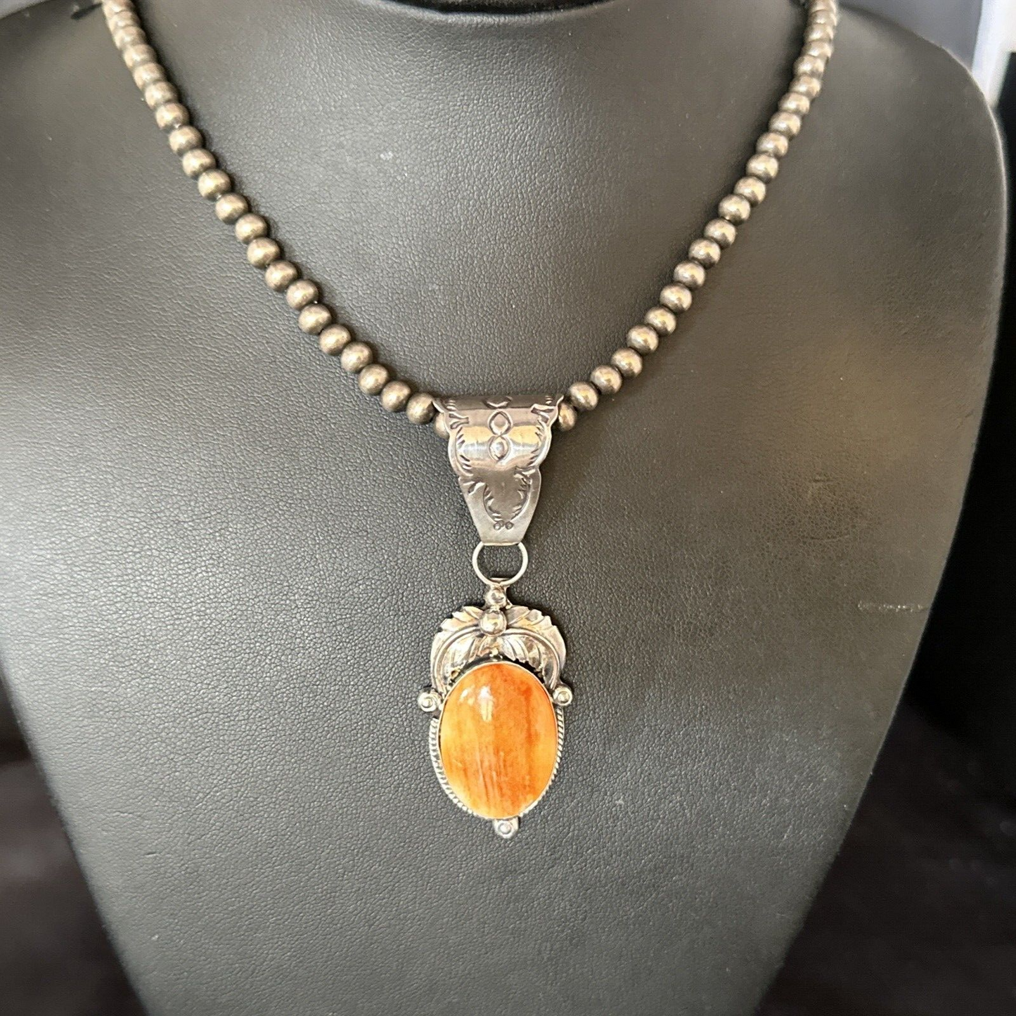 Navajo Orange Spiny Oyster Pendant Necklace | Sterling Silver | Authentic Native American Handmade | 14684