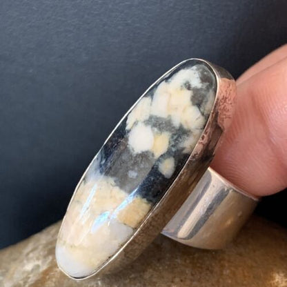 Southwestern Navajo Cinnabrite Ring | White Black | Sterling Silver | Sz 6.5 | 01549