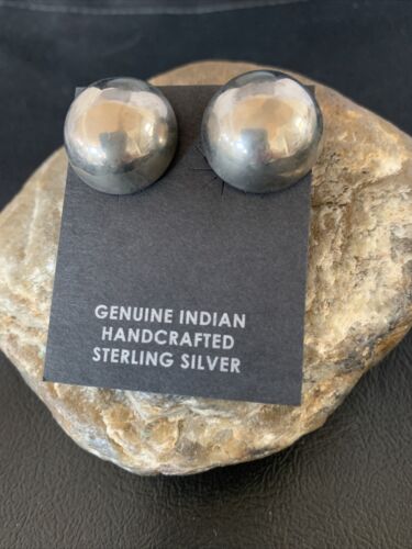 Old Pawn Women's Southwestern Oval Stud Earrings | Sterling Silver | 1" | 13005