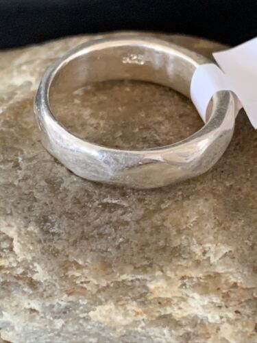 Navajo Women's White Sterling Silver Ring | Sz 7 | Authentic Native American Handmade | 1734