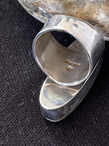 Native American Men's Cinnabrite Ring | White Black | Sterling Silver Handmade | Sz 7 | 01567