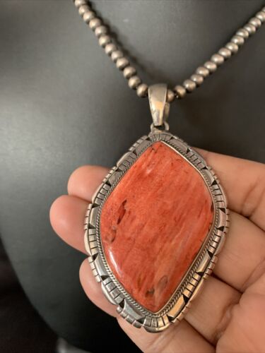 Navajo Red Spiny Oyster Pendant Necklace | Sterling Silver | Authentic Native American Handmade | 13788