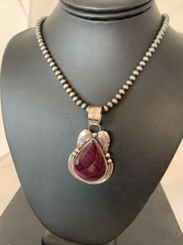 Navajo Purple Spiny Oyster Pendant | Sterling Silver | Authentic Native American Handmade | 804