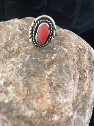 Old Pawn Navajo Sterling Silver Handmade Coral Ring Size 6 Gift