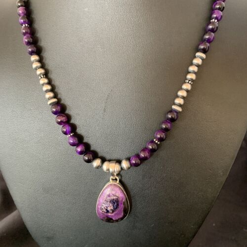 Navajo Pearls Necklace with Purple Sugilite and Onyx Pendant | Sterling Silver | 13394