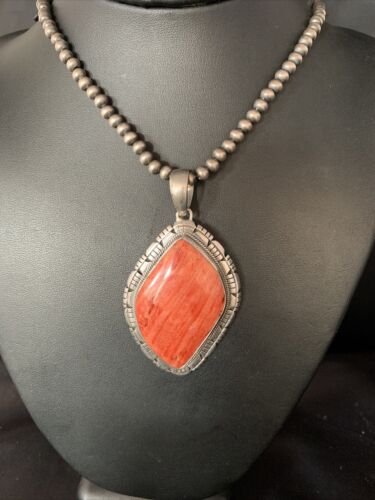 Navajo Red Spiny Oyster Pendant Necklace | Sterling Silver | Authentic Native American Handmade | 13788