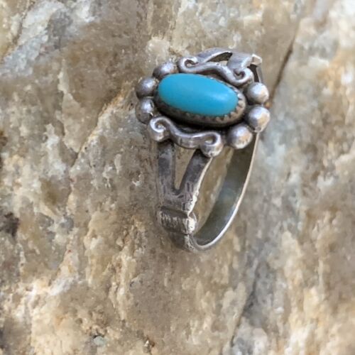 Southwestern Old Pawn Navajo Blue Turquoise Ring | Sterling Silver | Sz 5.5 | 10774