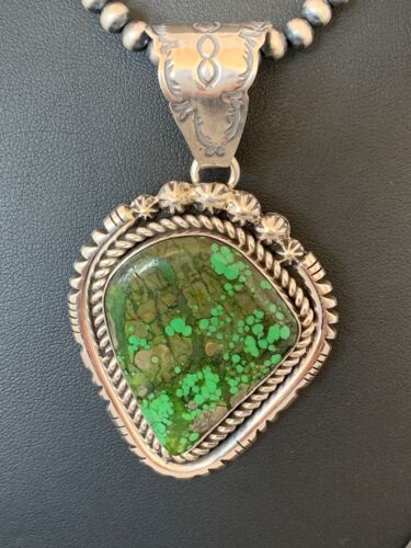 Navajo Pearls Necklace with Green Spiderweb Turquoise Pendant | Sterling Silver | Native American Handmade | 2984
