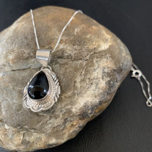 Navajo Black Onyx Pendant | Sterling Silver | Authentic Native American Handmade | 13298