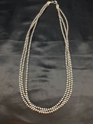 Native American Sterling Silver Navajo Pearls Necklace | 4mm | 21" | 3 Strand | 8973