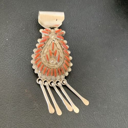 Old Pawn Zuni Multi-Stone Coral Needle Point Pendant Necklace | Sterling Silver | 12556