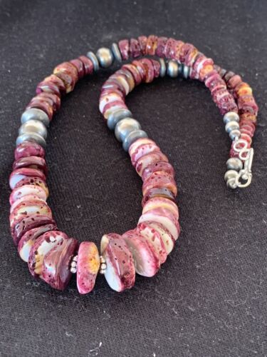 Purple Spiny Oyster Pendant with Sterling Silver Navajo Pearls Necklace | Graduated | Authentic Native American | 17" | 13812