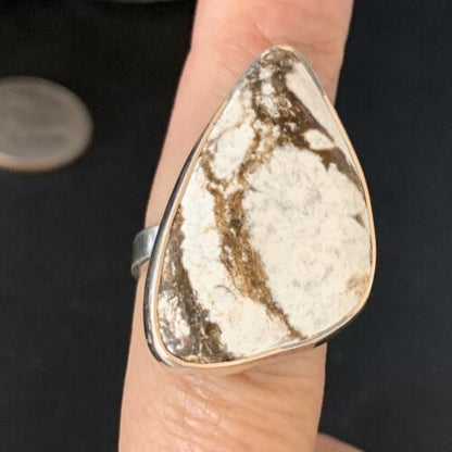 Native American Women's Wild Horse Turquoise Ring | Sz 8 | Sterling Silver | 14031