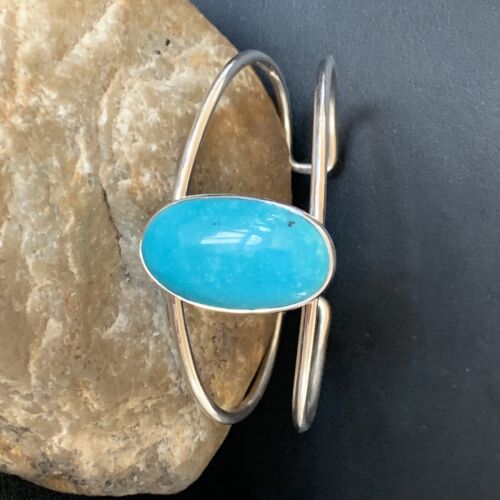 Minimalist Women's Cuff Bracelet | Sterling Silver | Blue Kingman Turquoise | 12866