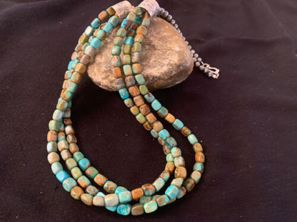 Navajo Green Turquoise Necklace | Sterling Silver | Authentic Native American Handmade | 00610